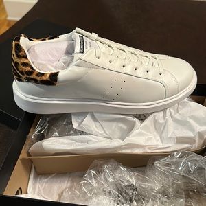Kenneth Cole Sneakers - Size 10